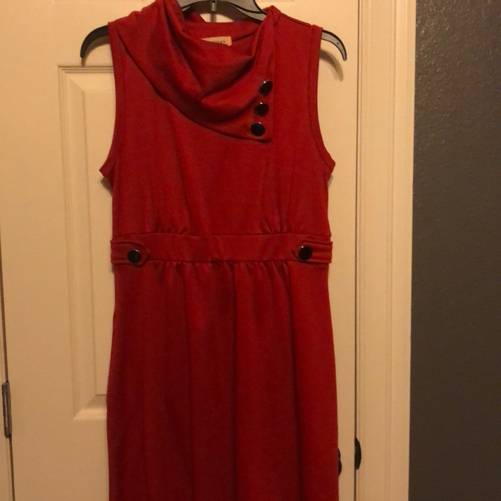 MONTEAU MODCLOTH red dress with bandana & pockets!
